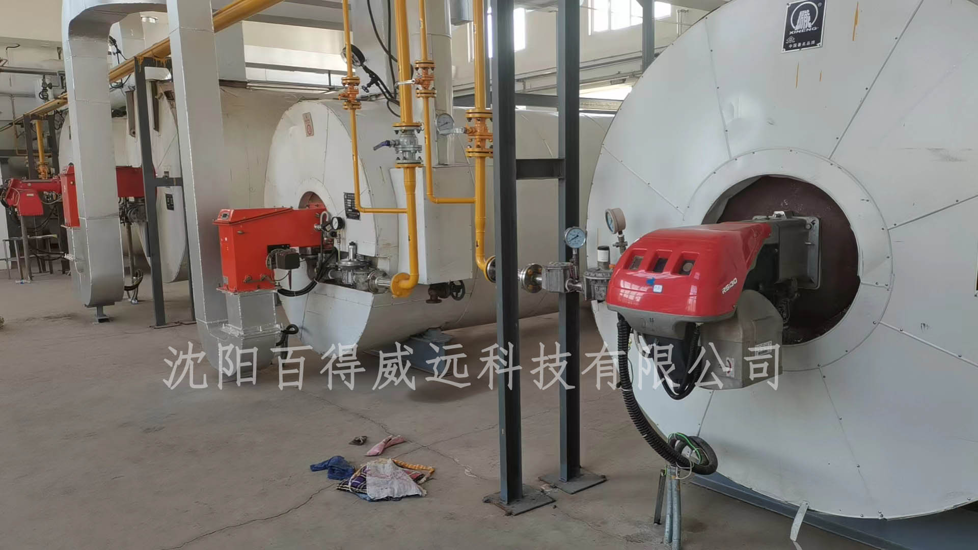 多款大型燃燒器年度維保現場